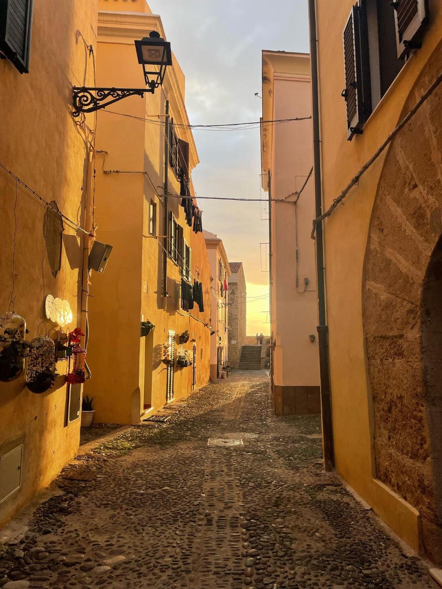 Suite "La Finestra Su Alghero" エクステリア 写真